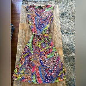 Lauren Ralph, Lauren Paisley, V-neck dress with sash PM